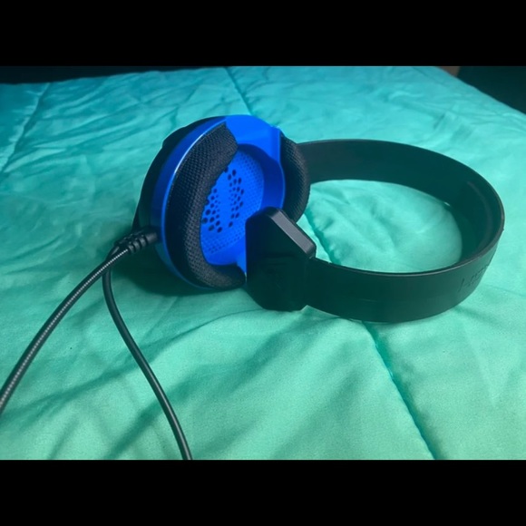 Turtle beach headset - Picture 2 of 6